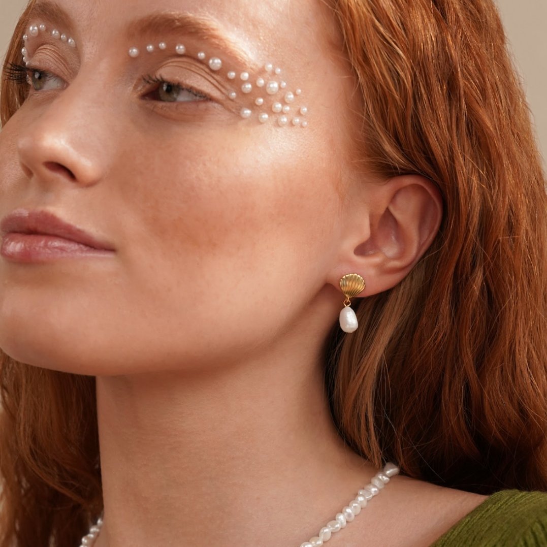 Freshwater Pearl Shell Earrings