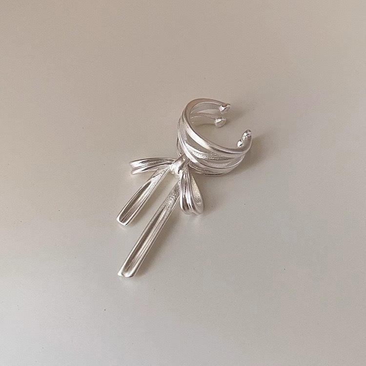 Bow Clip-On Ear Cuff