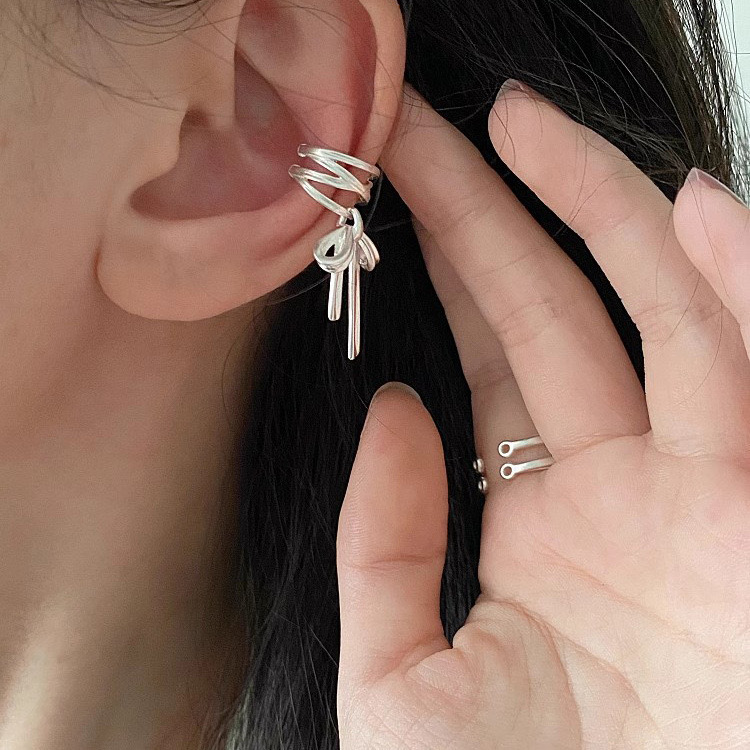 Bow Clip-On Ear Cuff