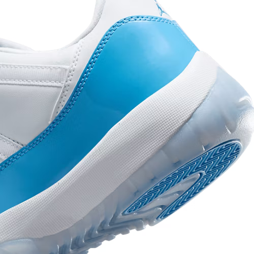 Air Jordan 11 Low University Blue