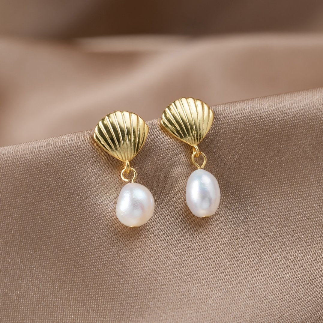 Freshwater Pearl Shell Earrings